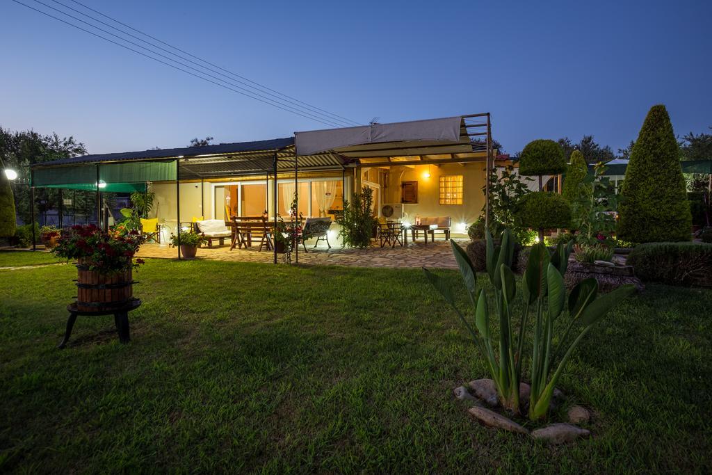 Olives House Villa Vromonerion ภายนอก รูปภาพ
